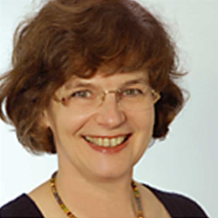  Cornelia Schrader